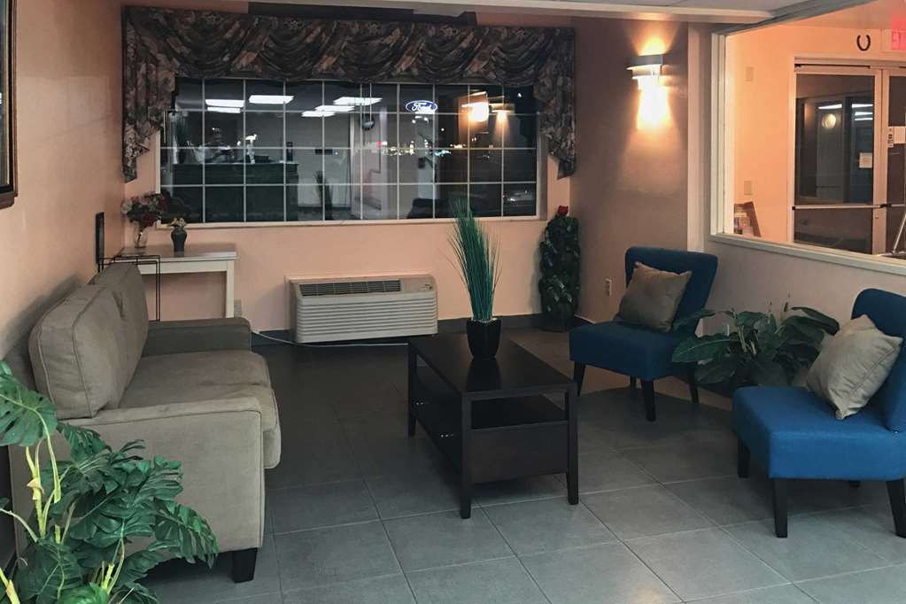 Quality Inn & Suites Near Nas Фаллон Интерьер фото